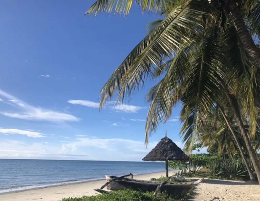 Barry's Beach Resort