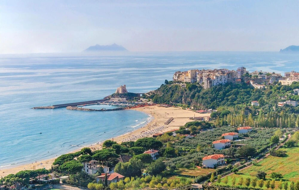 Awesome Home In Terracina With Wifi
