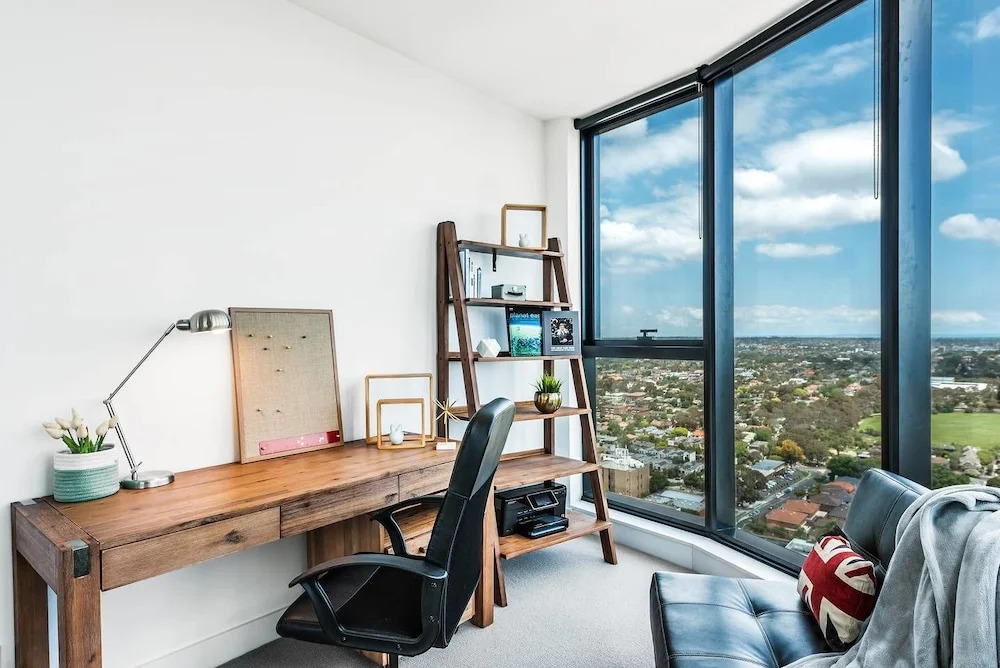 Designer Home With View 2 BED in Box Hill Vbh850