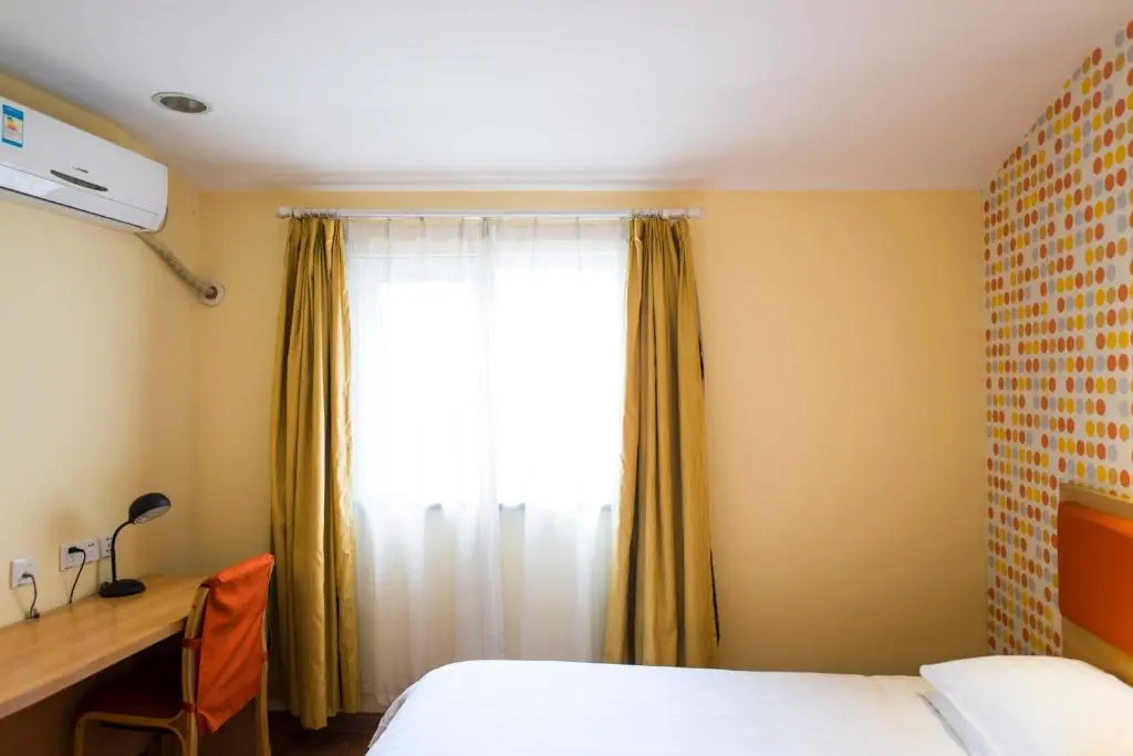 Home Inn Xining South Avenue 11Th High School