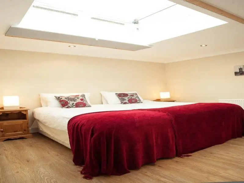 Lamington - Brook Green Serviced Apartments