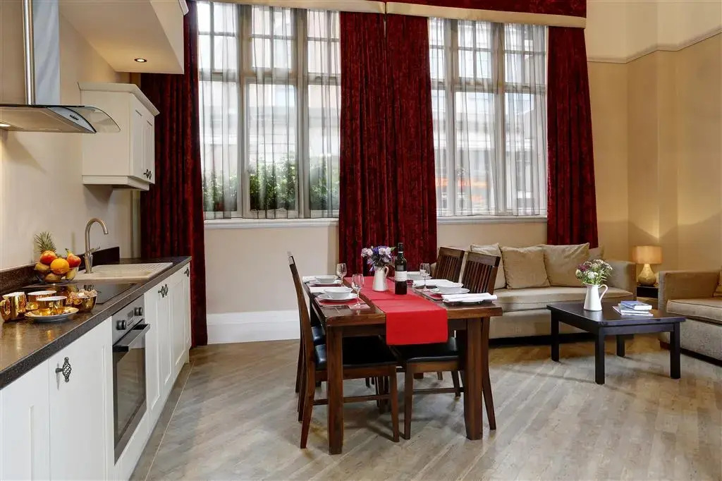 The Richmond Hotel Best Western Premier Collection