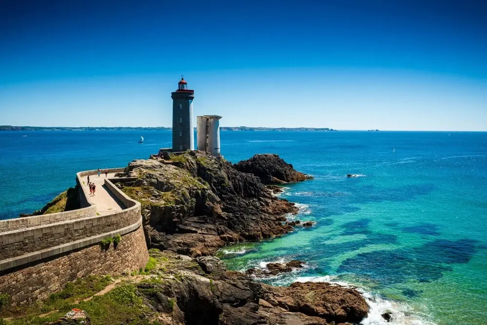 House in Saint-pabu Near Stunning Beaches