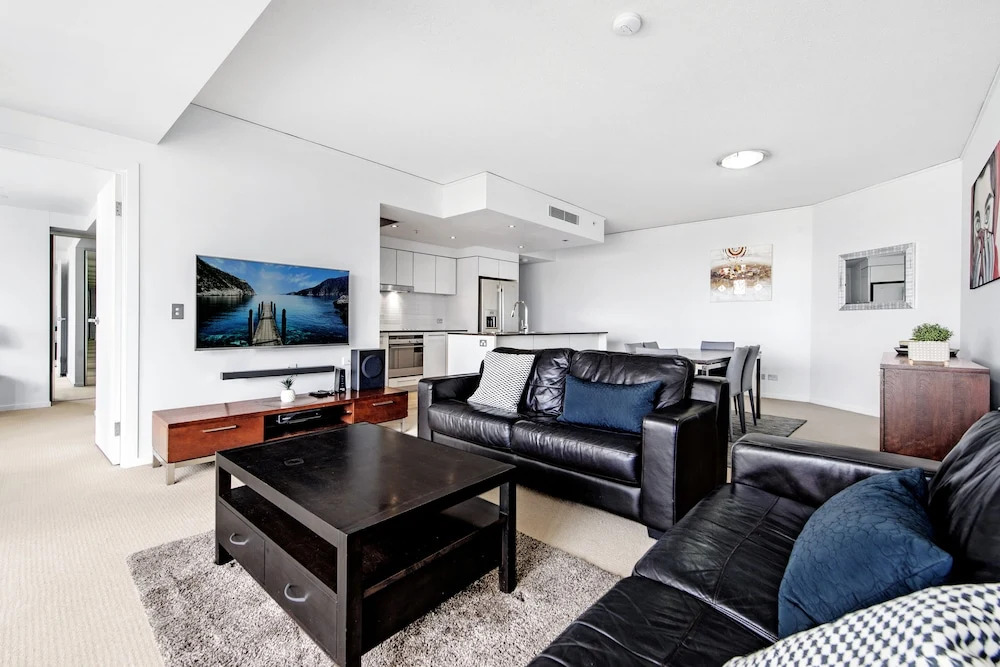 Sierra Grand Broadbeach Private 2 Bedroom