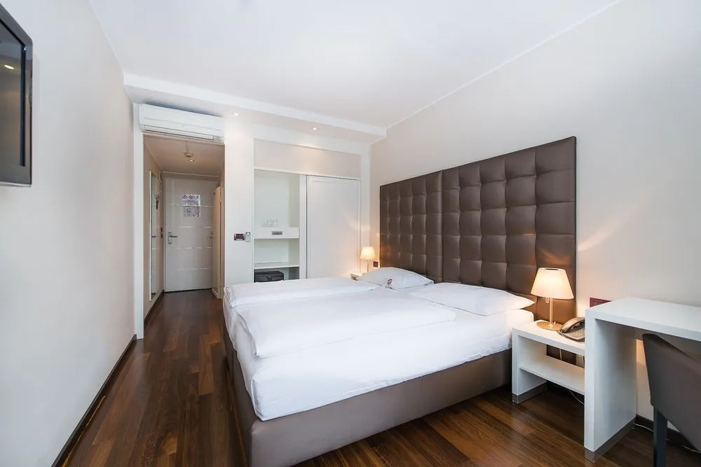 Pakat City Hotel