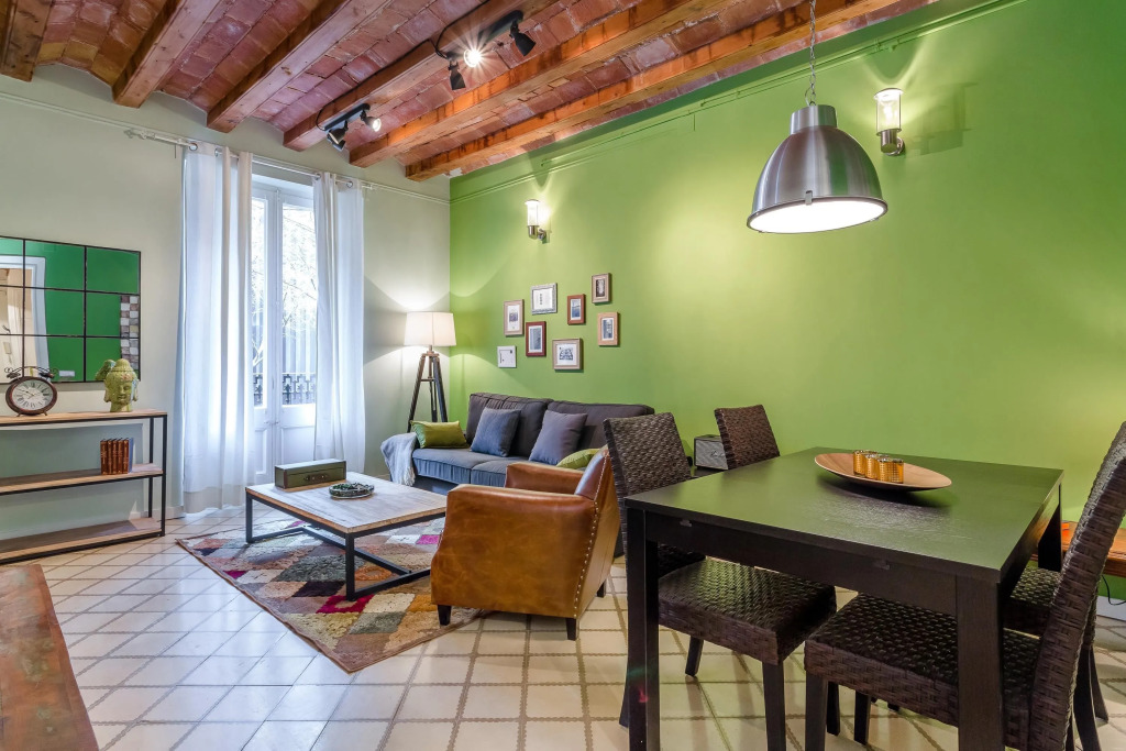 3 Bedroom Green Market Apartment - HOA 48478