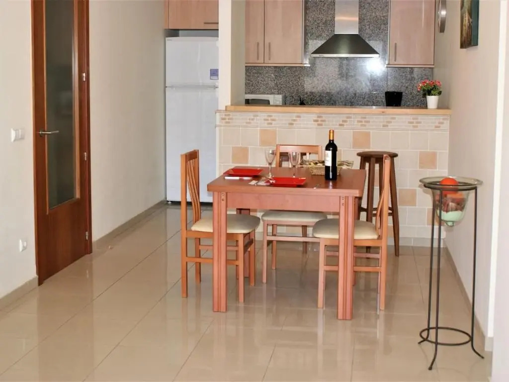 Apartamento En Roses A 2 Minutos De La Playa Con Vista Al Mar