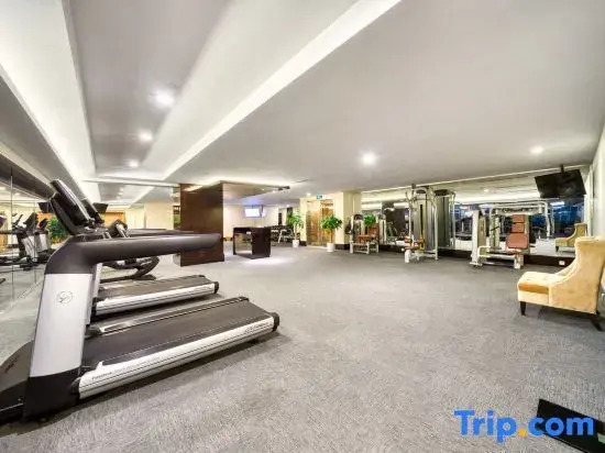 Ningbo East New Town Nanyuan Universe Hotel (Convention and Exhibition Center)