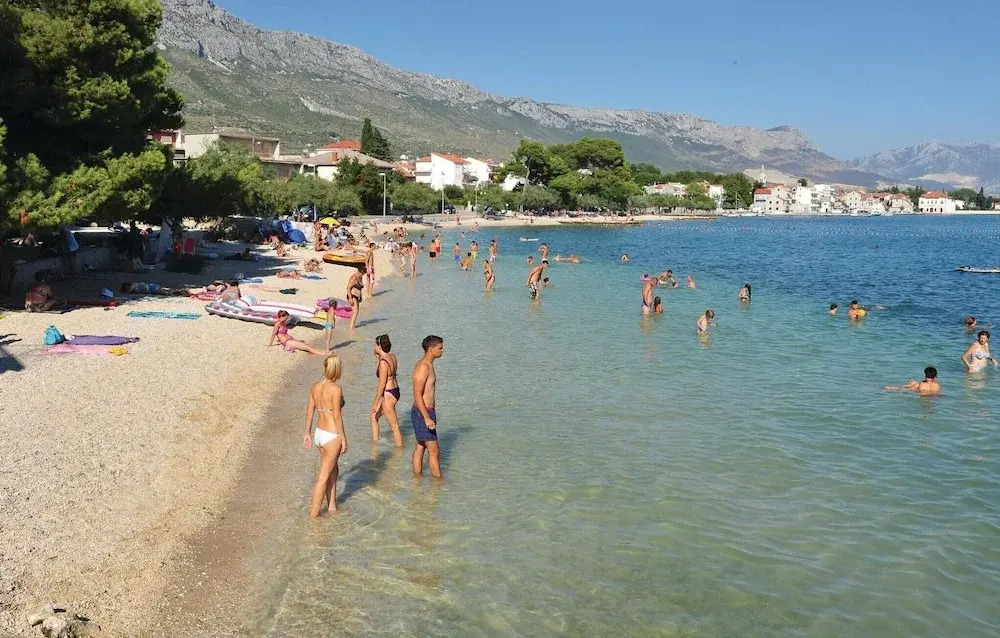 Awesome Apartment in Kastel Gomilica With 1 Bedrooms and Wifi