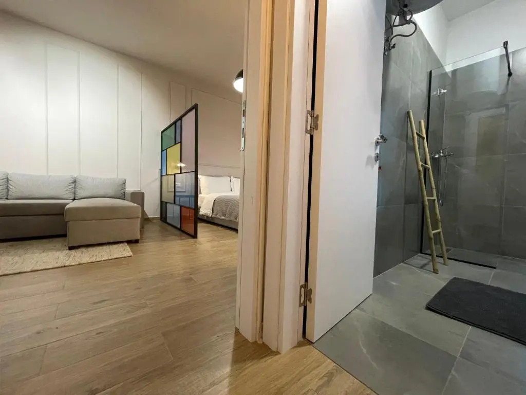 Square 21 Apartments