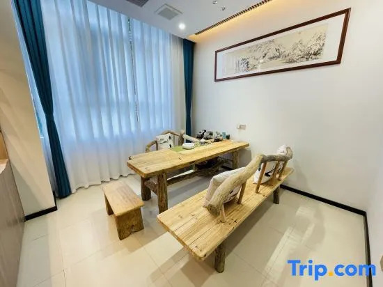 Longyan Wuping Zijin Hotel