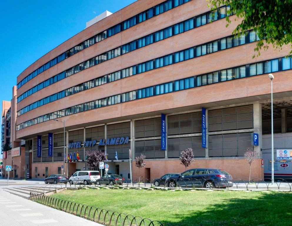 Отель Malaga Alameda Centro Affiliated by Meliá