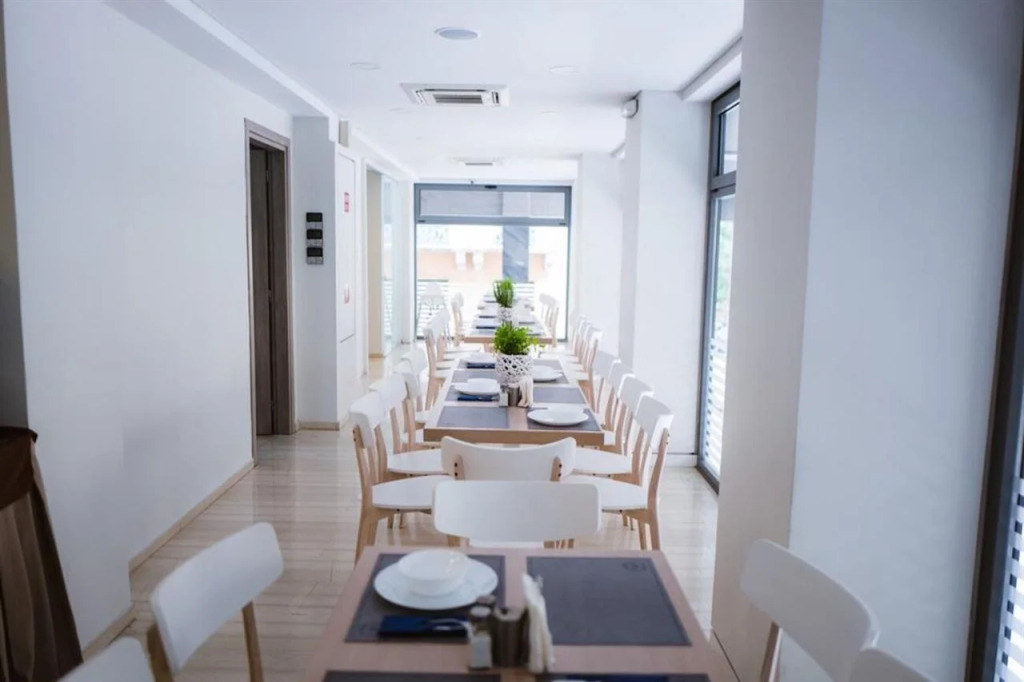 Piraeus Port Hotel