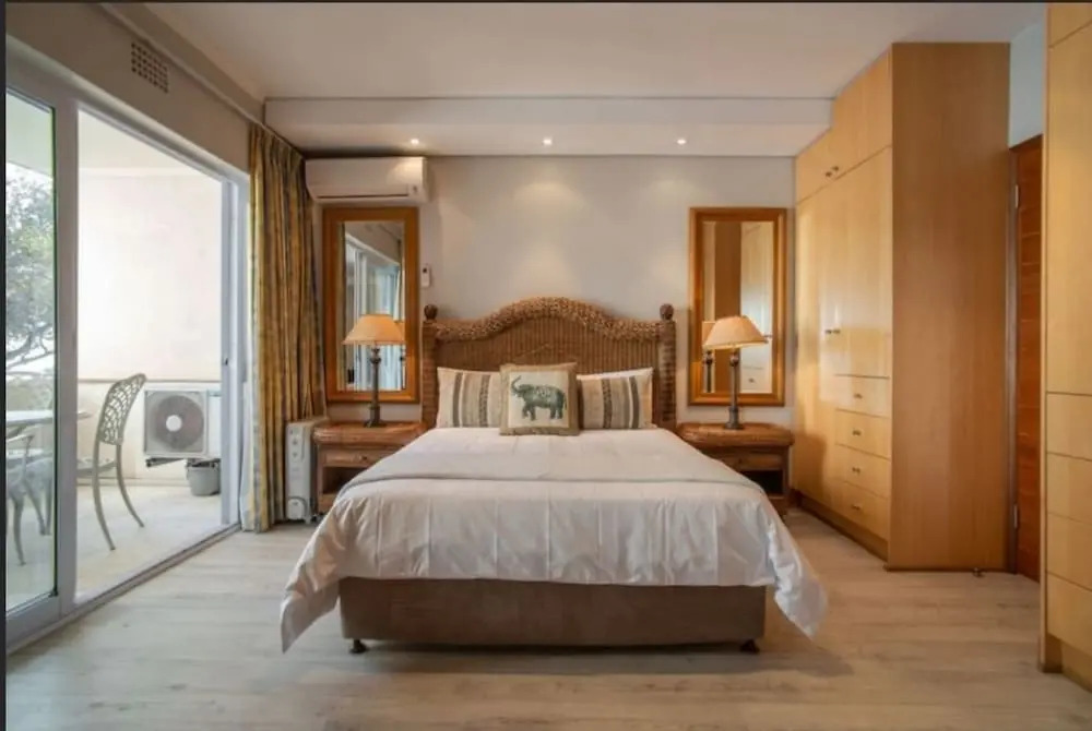 2 Bedroom Lido Apartment Sea Point