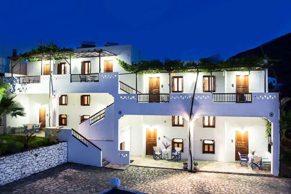 Nicolas Pension