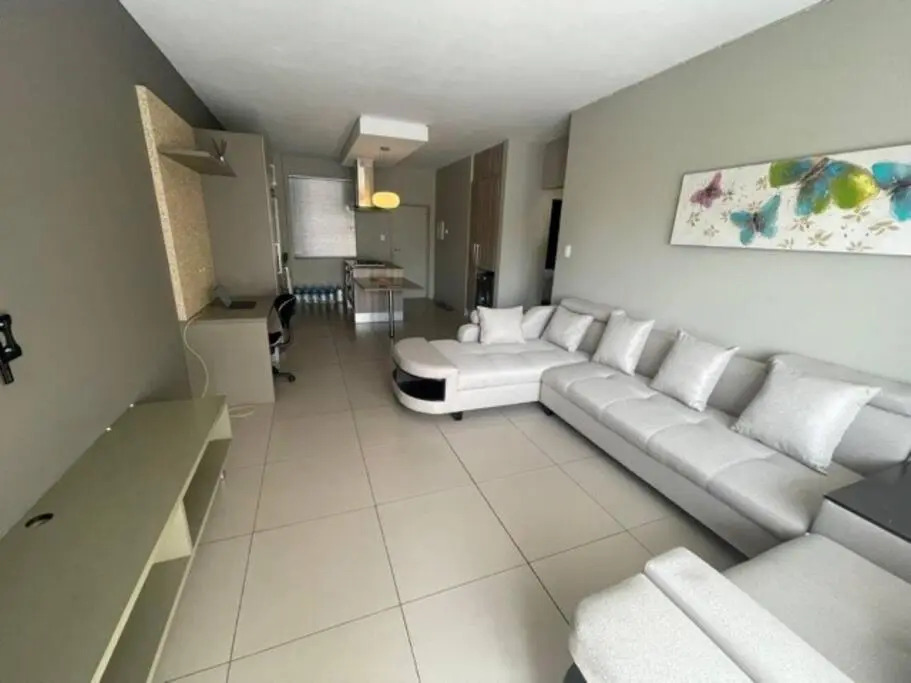 Lovely 2 Bedroom Rental Unit Available Immediately