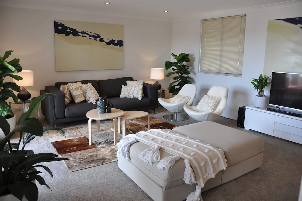 Sydney's Best 3 bdrm Apartment w Parking