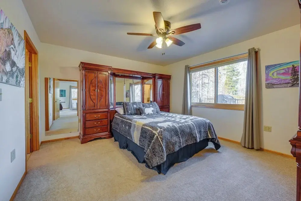 On-site Kenai River Fishing: Soldotna Apartment!