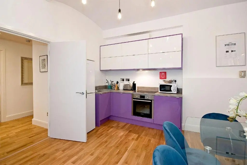 Mulberry Flat 2 - Two bedroom 1st floor by City Living London