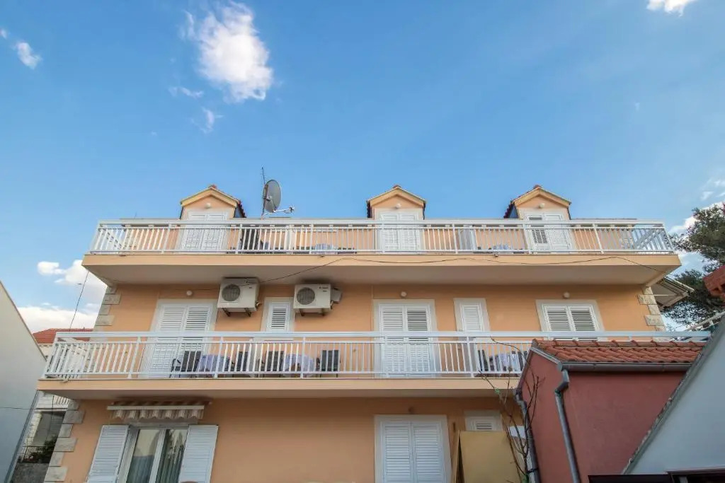 Villa Voinic 2