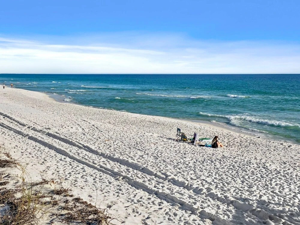 Sandpiper Cove #9215 by Destin Getaways