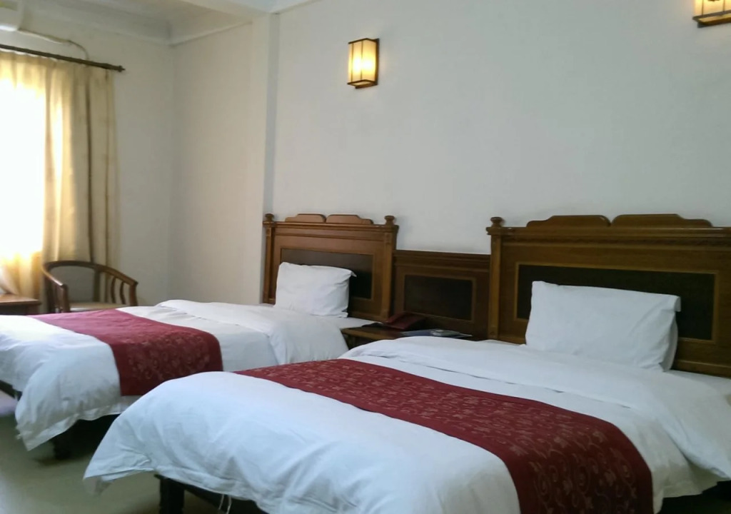 Sao Pho Hien Hotel