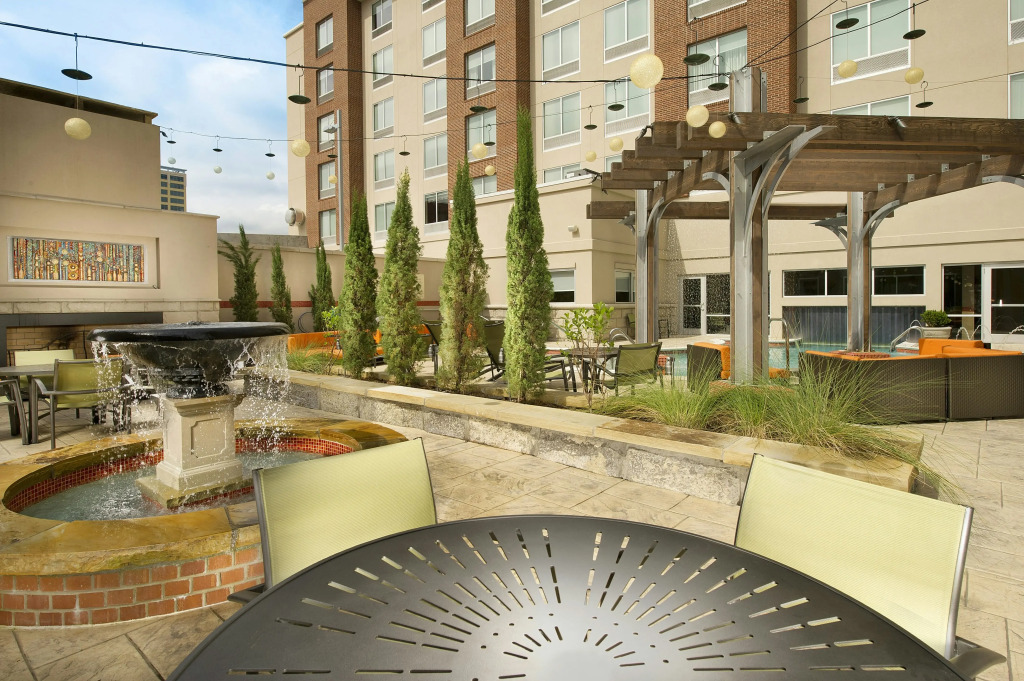 Hampton Inn & Suites Chattanooga Downtown