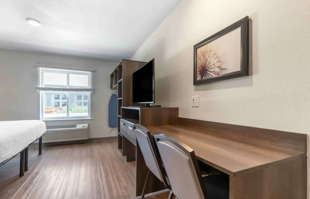Extended Stay America Suites - Portland - East