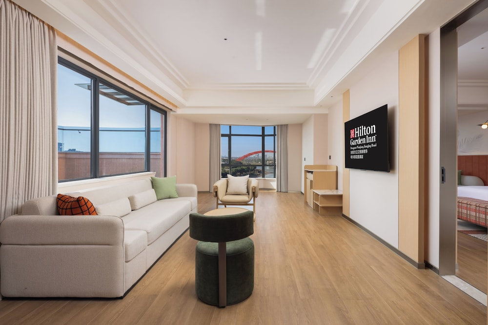 Hilton Garden Inn Dongguan Wanjiang Jiangjing Road