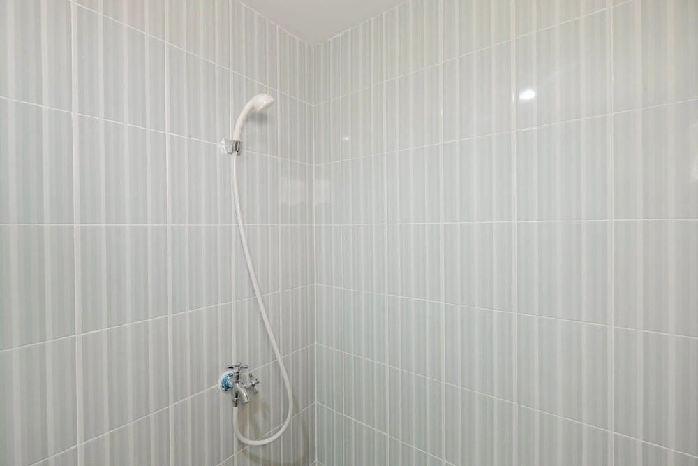Homey and Comfy Studio Cinere Resort Apartment