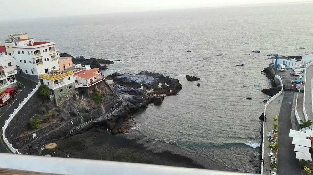 Apartment With one Bedroom in Santiago del Teide, With Wonderful sea V