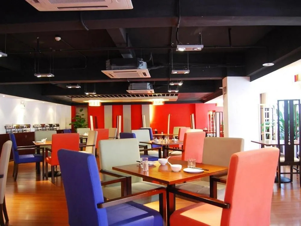 Homeinn Neo (Shenzhen Futian Zhuzilin Subway Station)