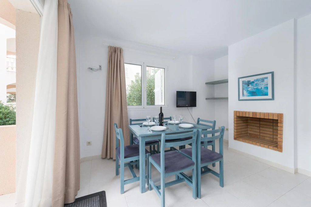 ORO DEL MAR IV Apartamento 01 - Apartment with shared pool near the beach Free WiFi