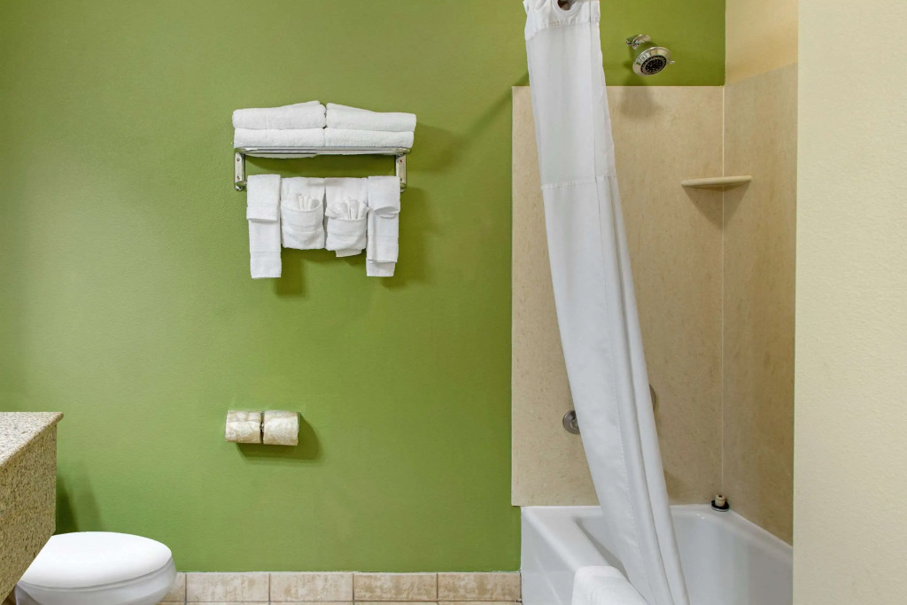 Sleep Inn & Suites Bakersfield North