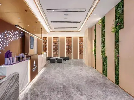 Lavande Hotel (Kunming Changshui International Airport Terminal Platinum Port Modern Plaza)
