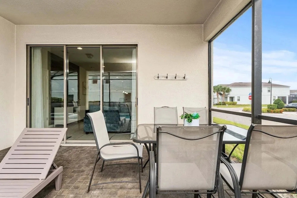 Family Paradise Close to Disney w Resort Amenities