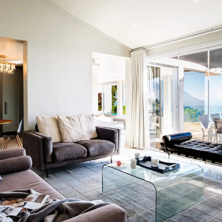 Exceptionally Unique Magnum Villa w Sea Views