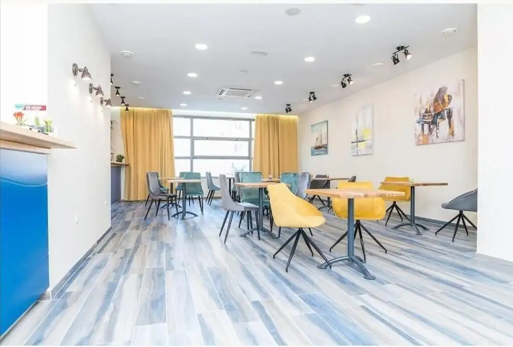 AI HOSTEL