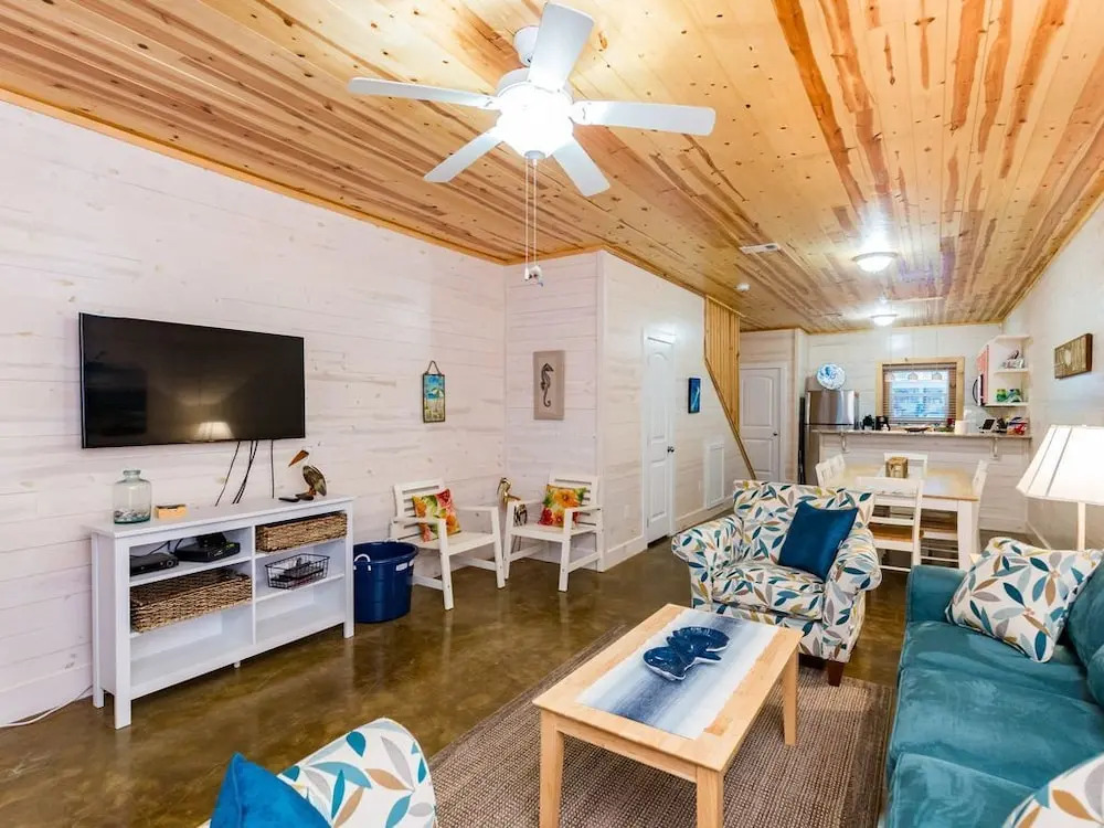 Dancing Dolphins #803 - Three Bedroom Townhome
