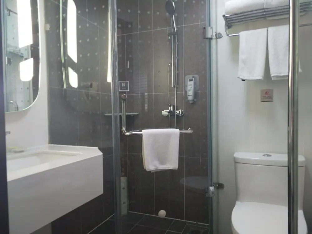 ibis Lianyungang Middle Jiefang Rd Hotel