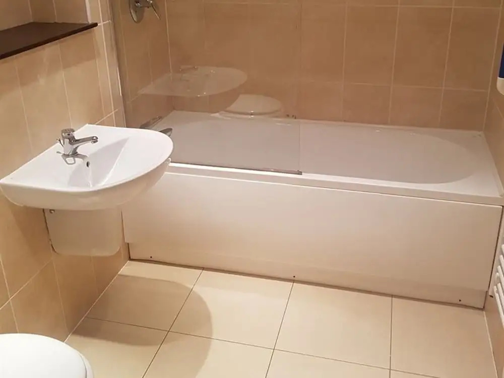 Ashgrove Court Penthouse's by Cardiff Holiday Homes