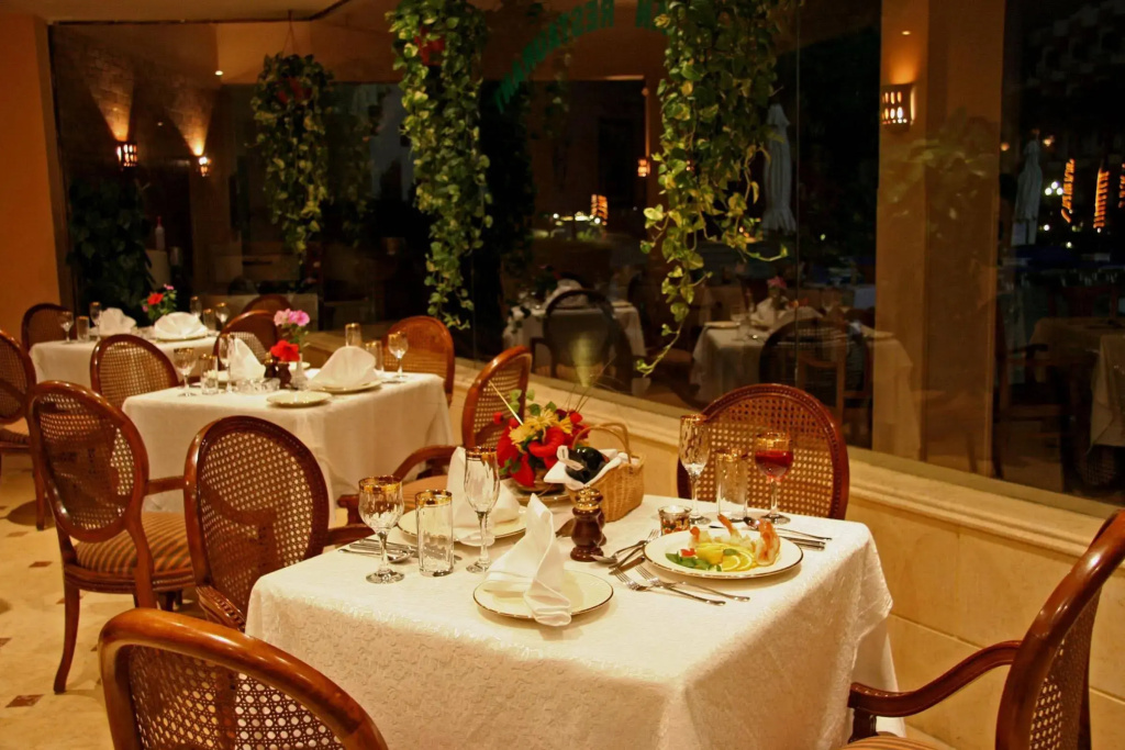 Sea Star Beau Rivage Hotel