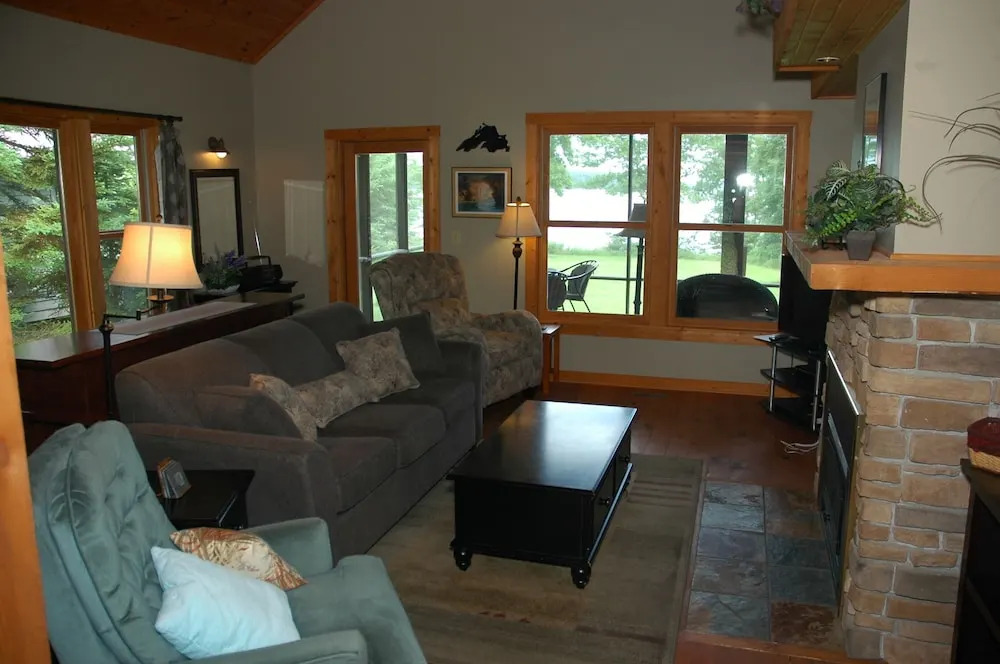 Brickyard Cottage 27 by Winfield Inn