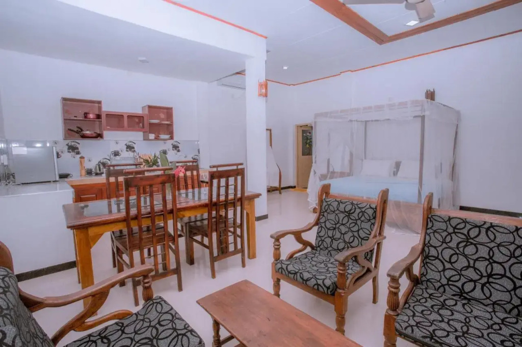 Paradise Bungalow