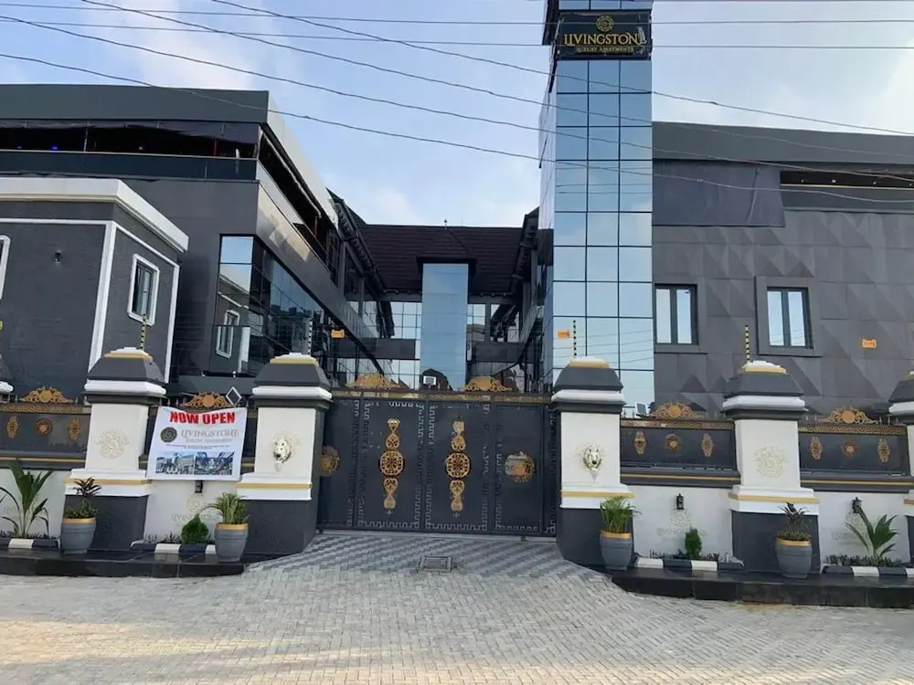 Livingstone Luxury Apartment