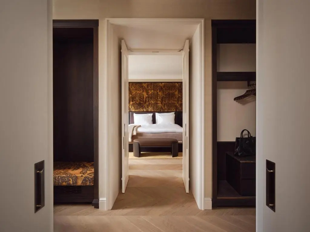 The Florentin by Althoff Collection
