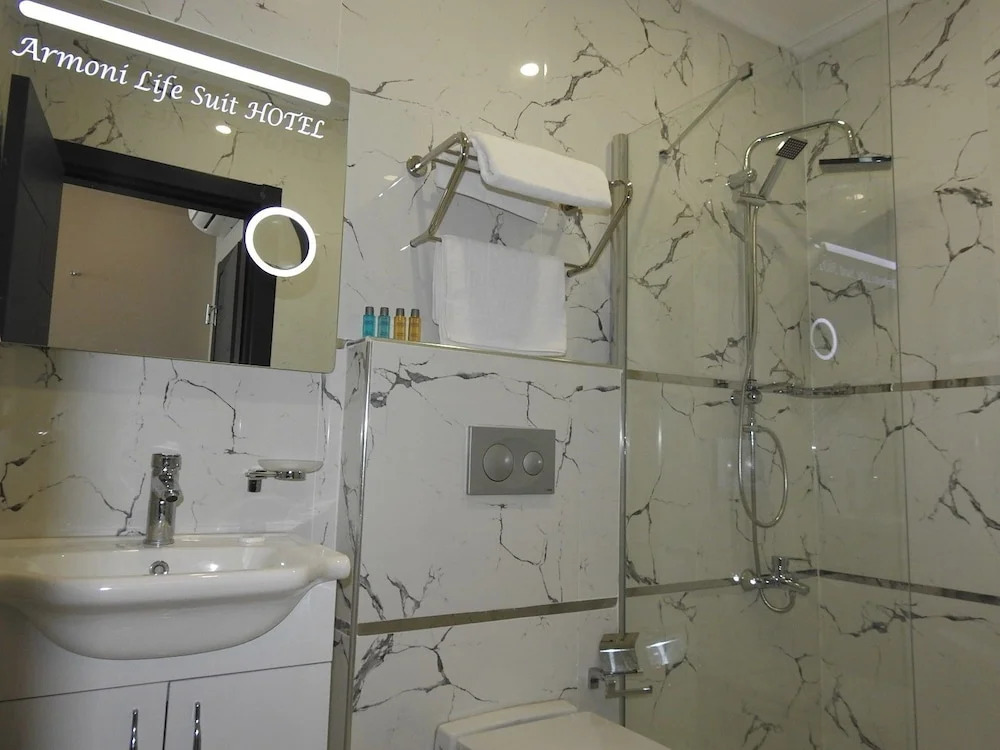 Armoni Life Hotel