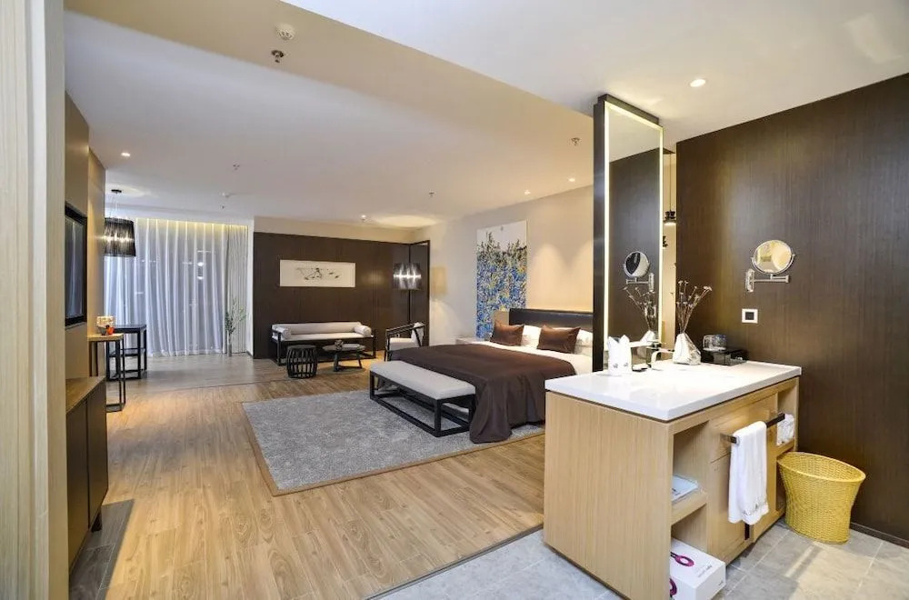 Dajia Hotel