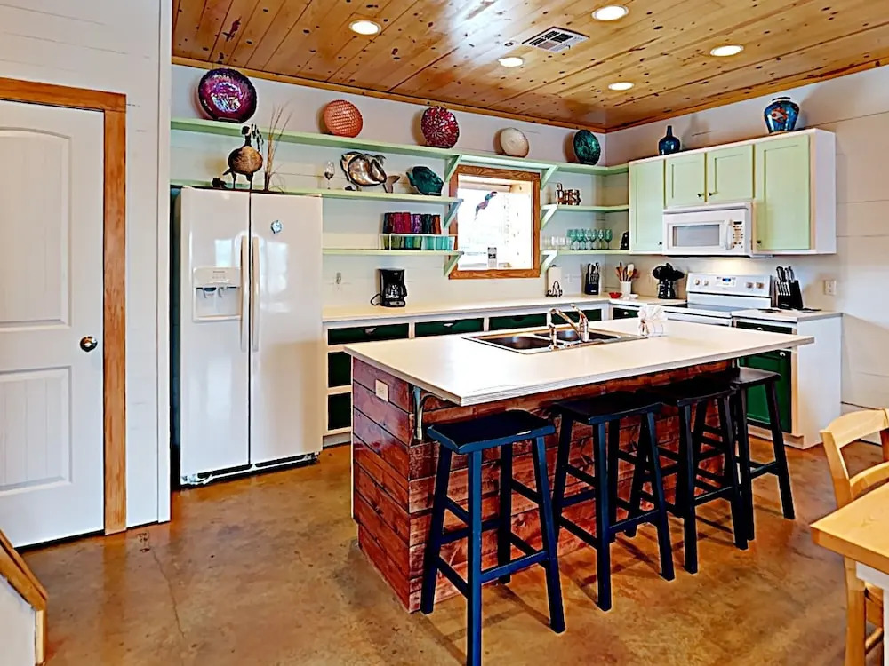 The Commons #102 - Three Bedroom Townhome