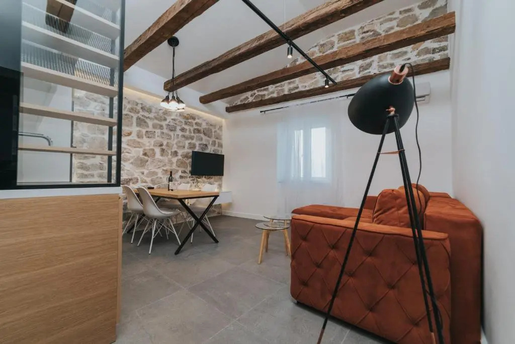 Apartments Trifunovic Old Town